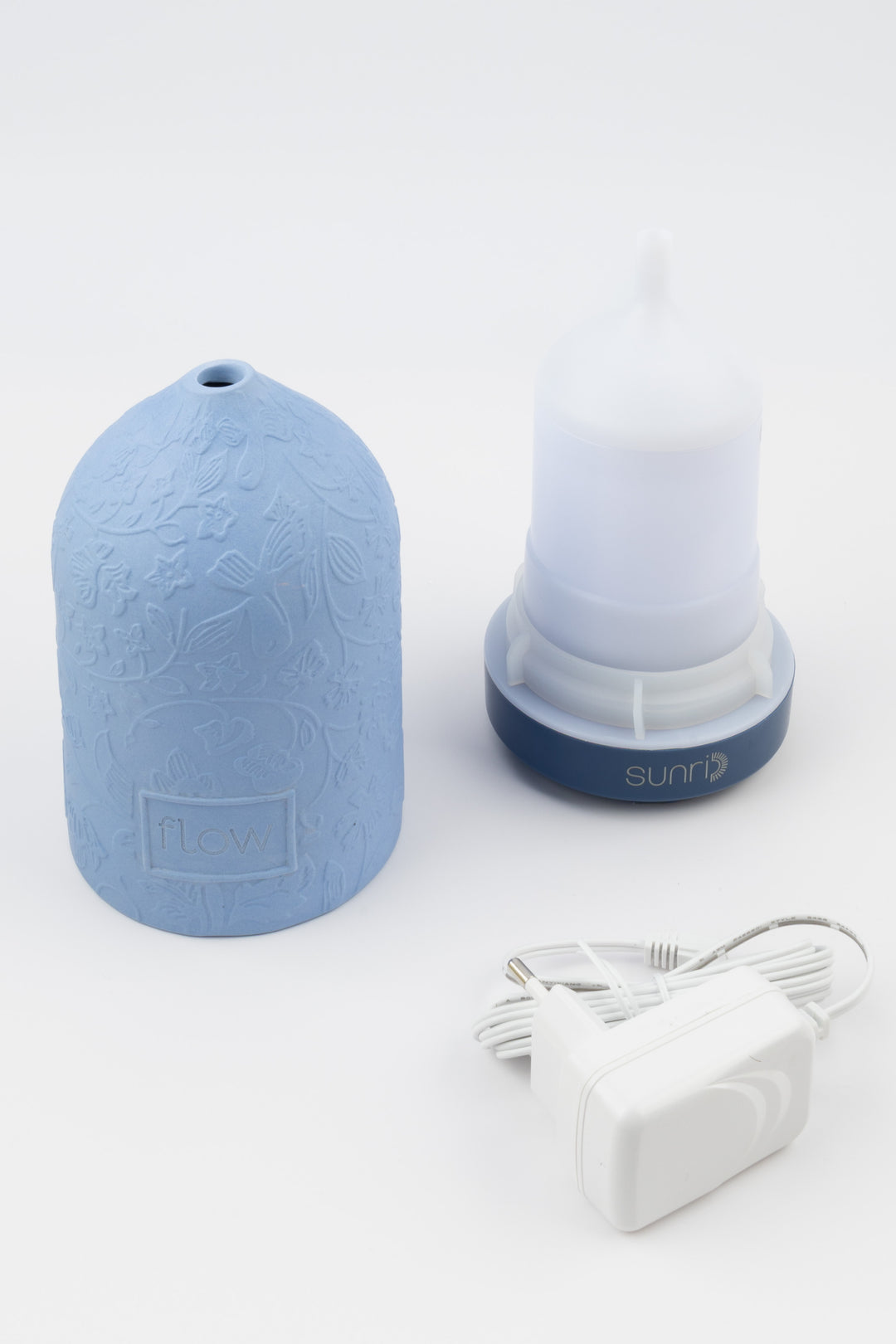 Blue diffuser,container and power adapter
