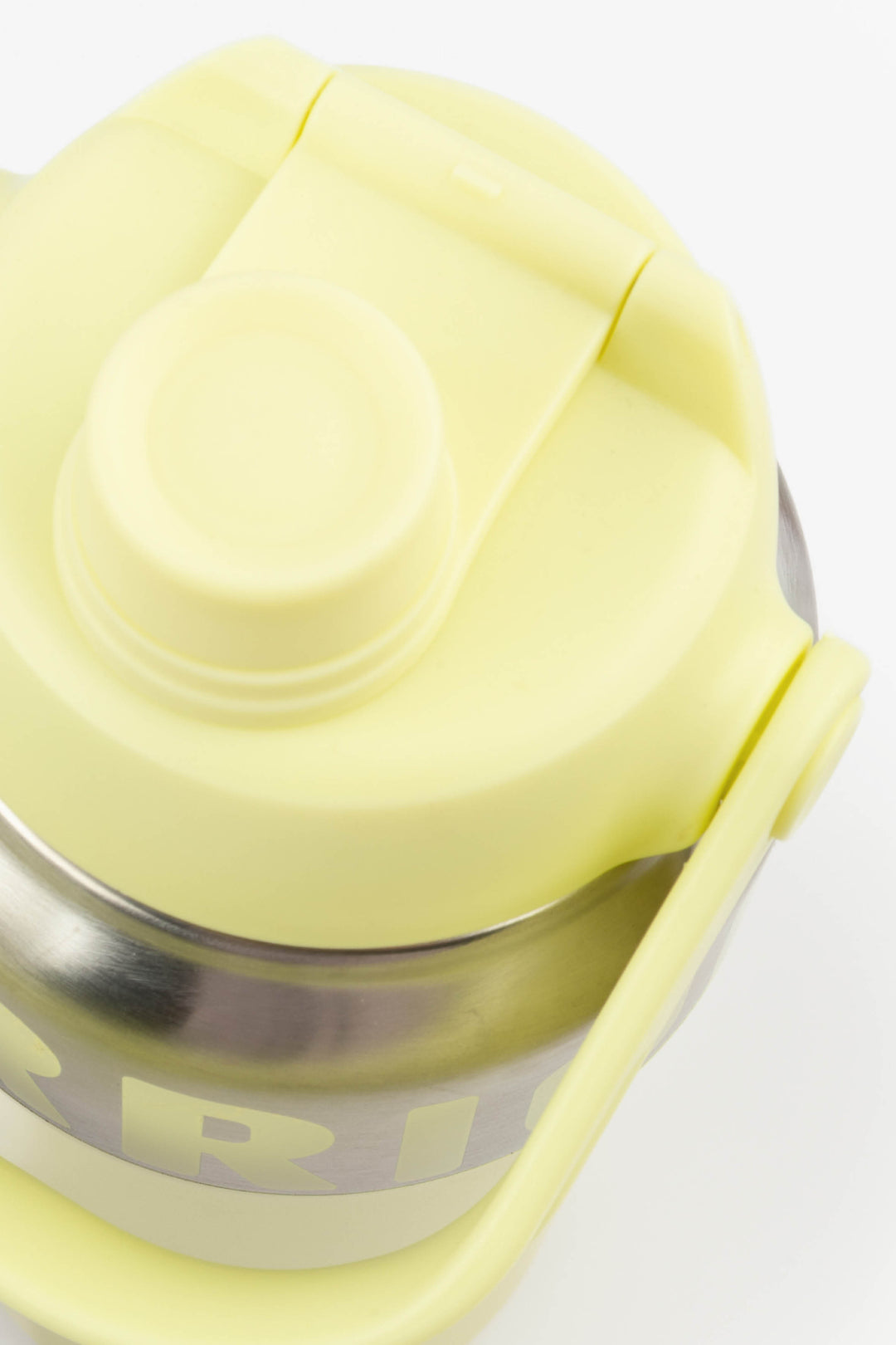 angled detail view of the insulated eco bottle with flip straw cap
